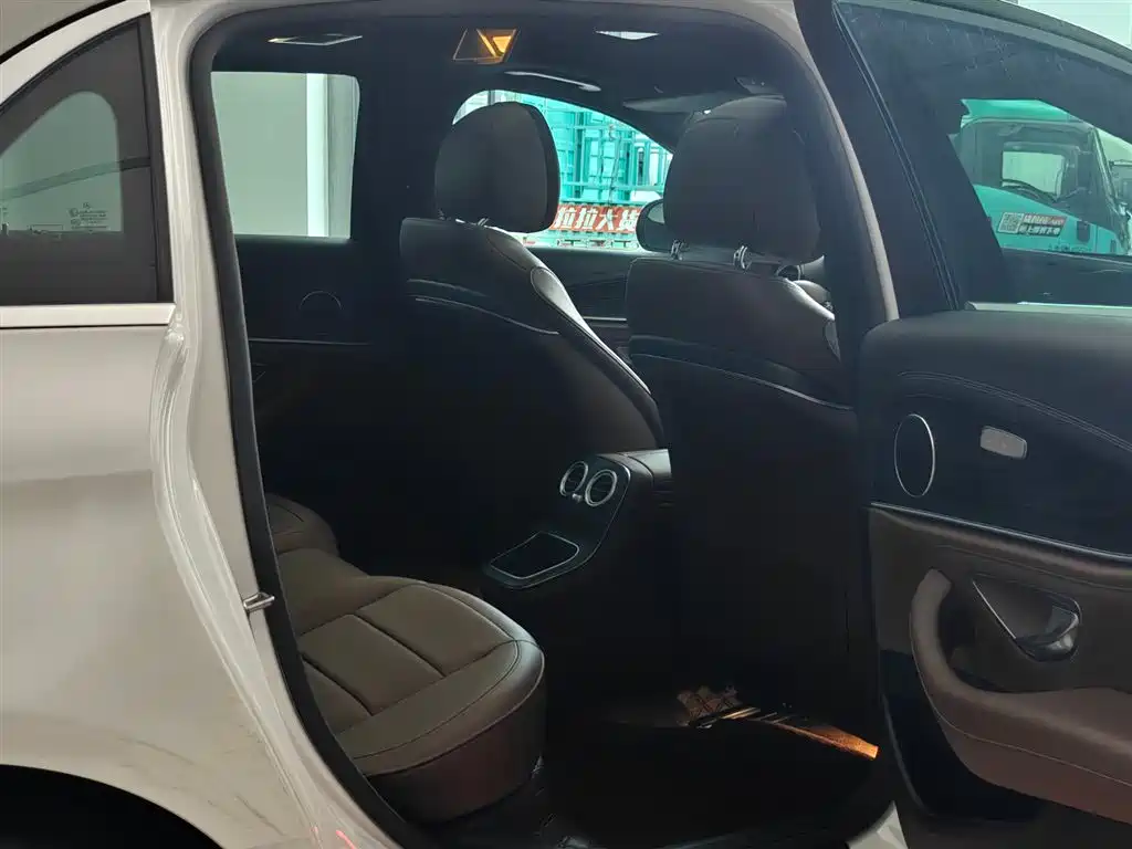 Mercedes-Benz E-Class 2022 E 300 L Sporty and Stylish Edition