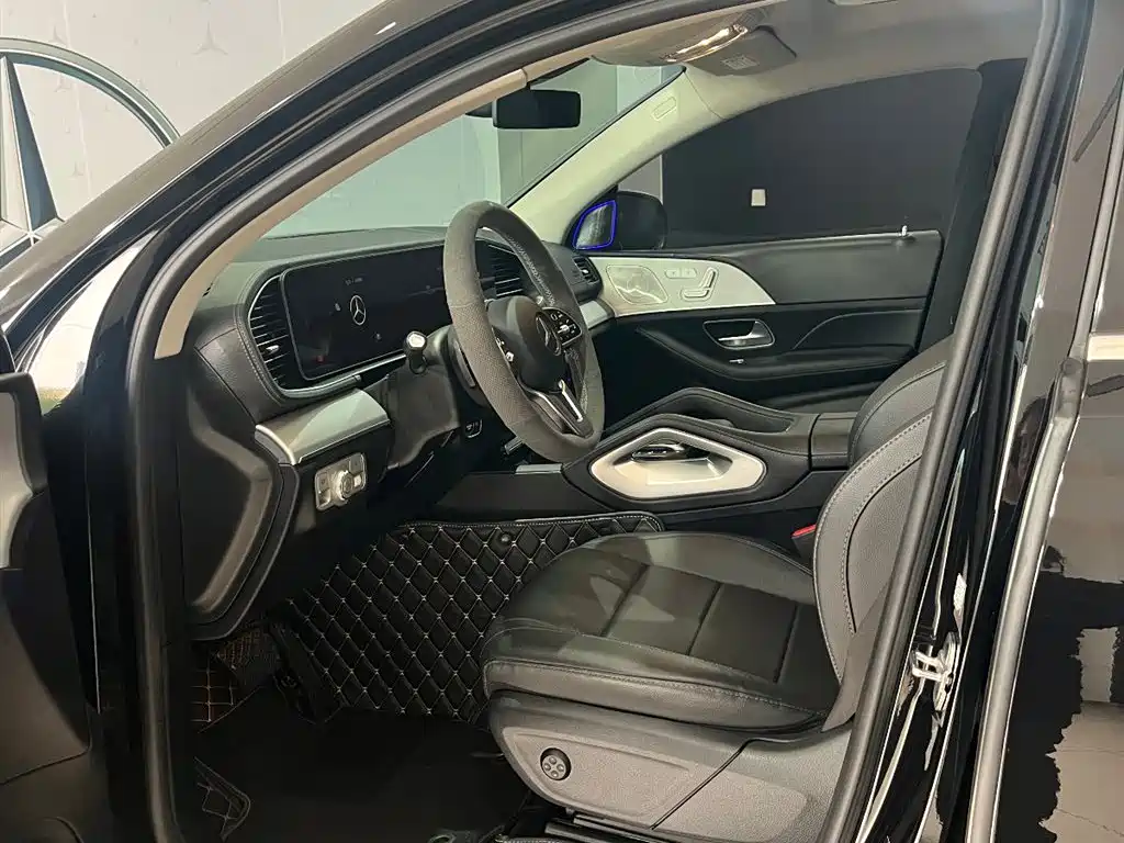 Mercedes-Benz GLE Coupe 2023 GLE 350 4MATIC Coupe SUV Fashion Edition