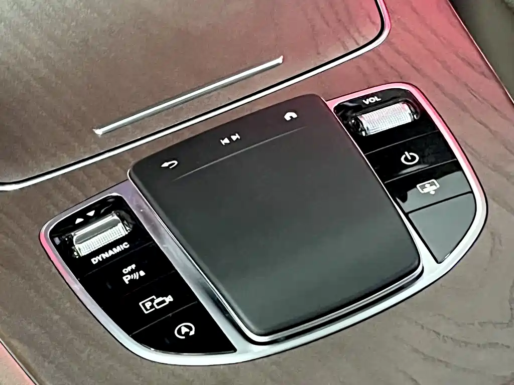 Mercedes-Benz E-Class 2022 Facelift 3 E 300 L Luxury Edition