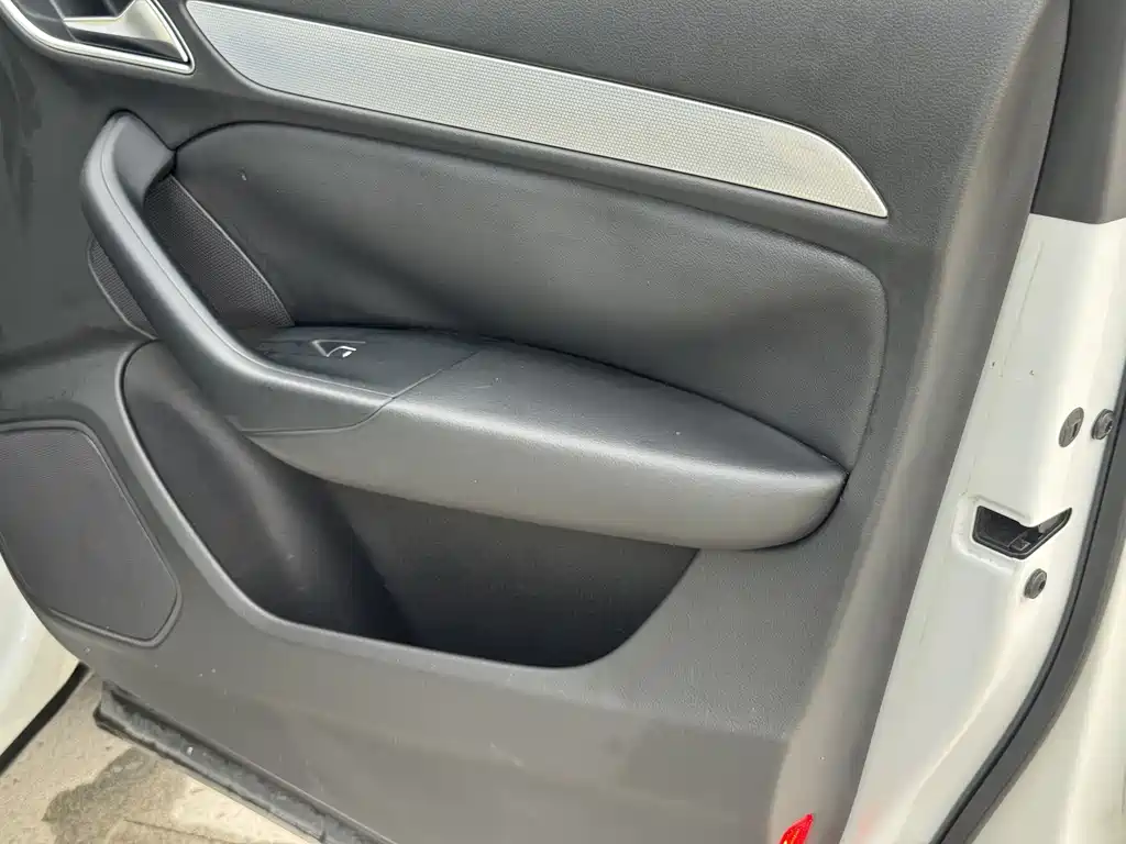 Audi Q3 2013 35 TFSI quattro Tech Line
