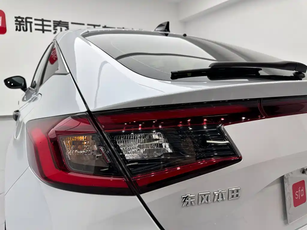 Civic 2023 Hatchback 2.0L e:HEV Jiyaoyue Edition