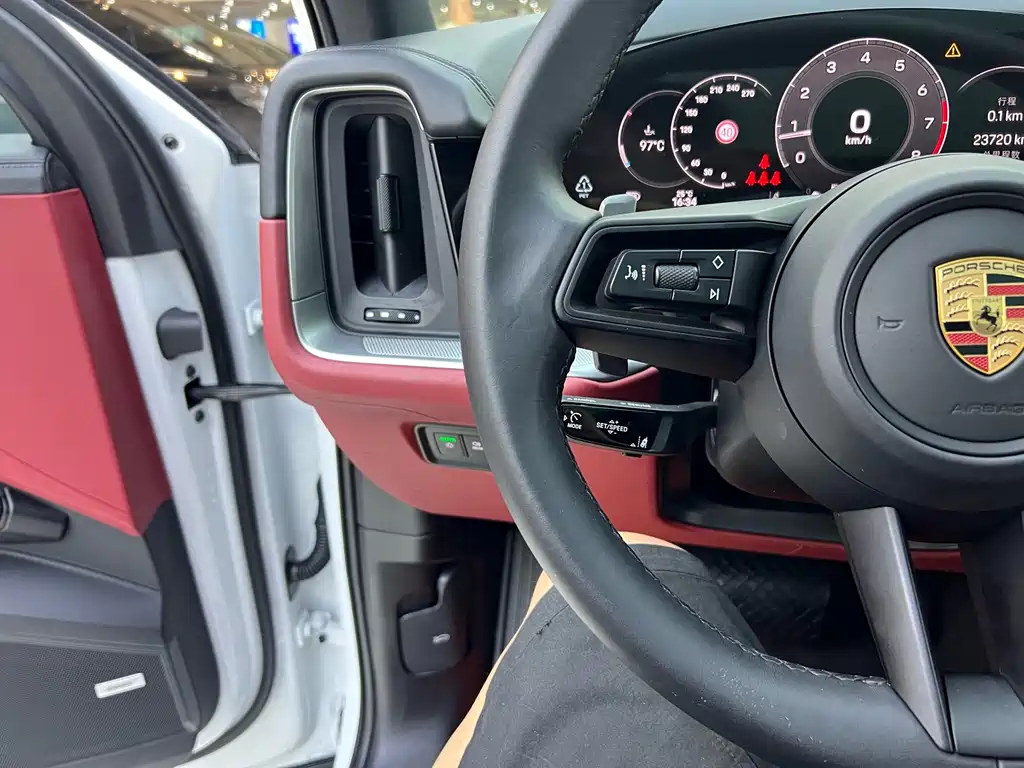 Cayenne 2025 Model Cayenne 3.0T Dream Edition