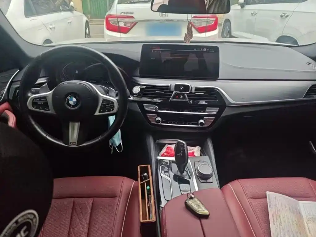 BMW 5 Series 2022 530Li Leading Edition M Sport Package