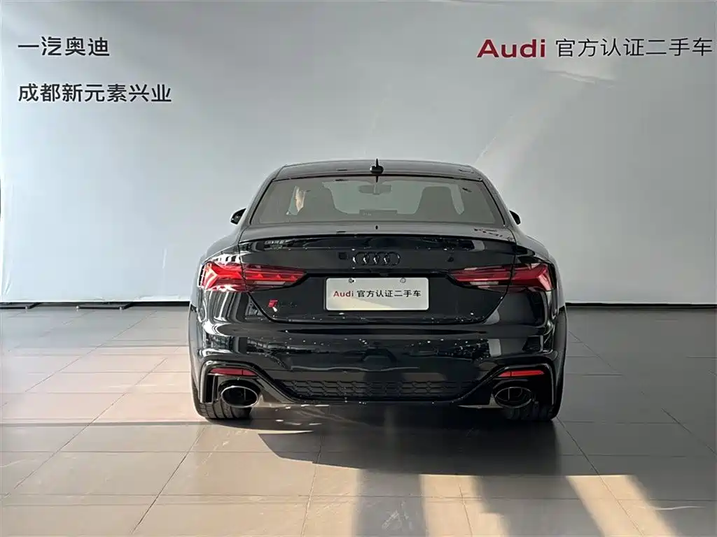 Audi RS 5 2023 Black曜 Edition