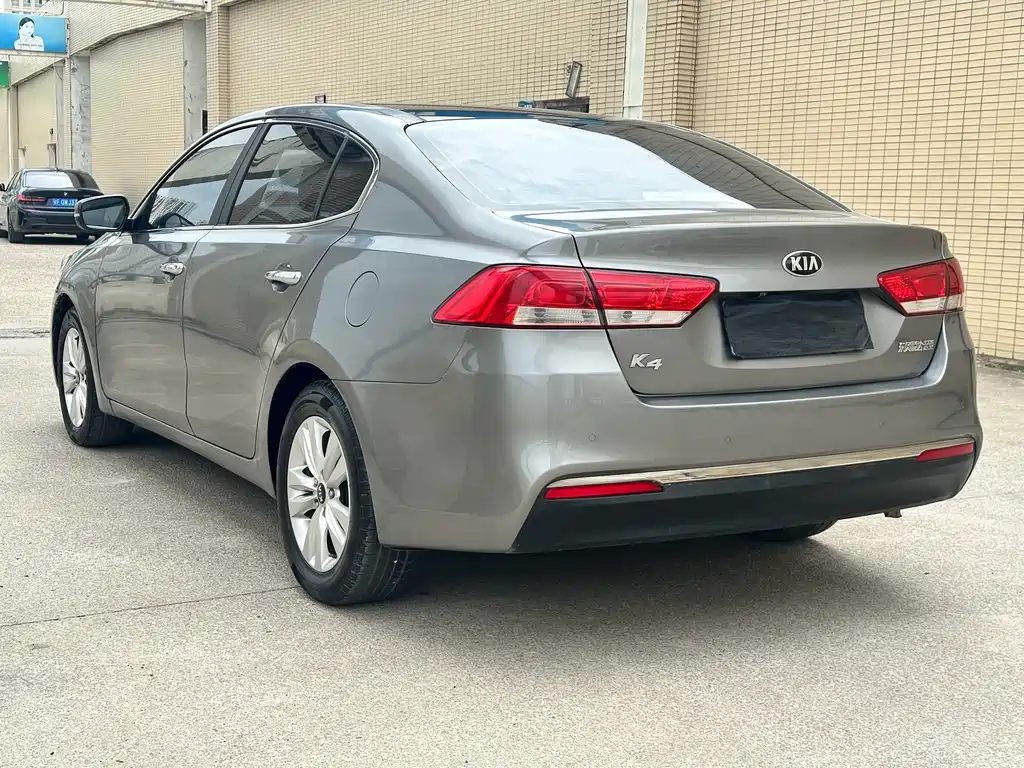 Kia K4 2014 1.8L Automatic GLS