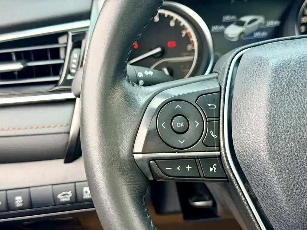 Camry 2023 2.0G Luxury Edition