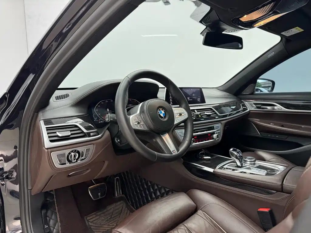 BMW 7 Series 2019 Model Facelift 730Li M Sport Package
