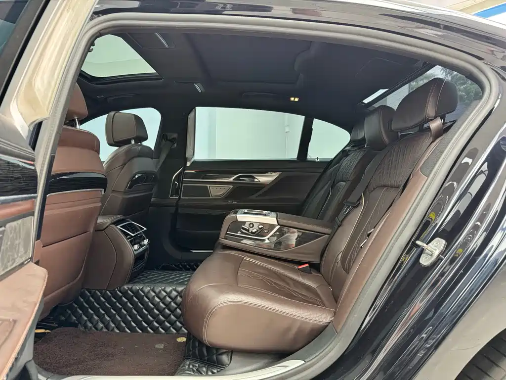 BMW 7 Series 2019 Model Facelift 730Li M Sport Package