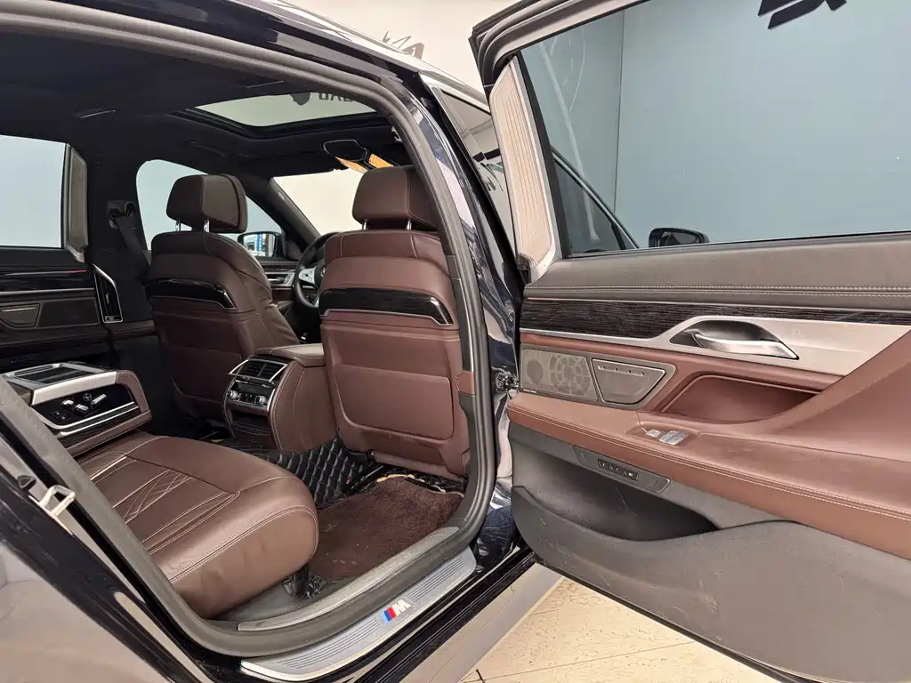 BMW 7 Series 2019 Model Facelift 730Li M Sport Package