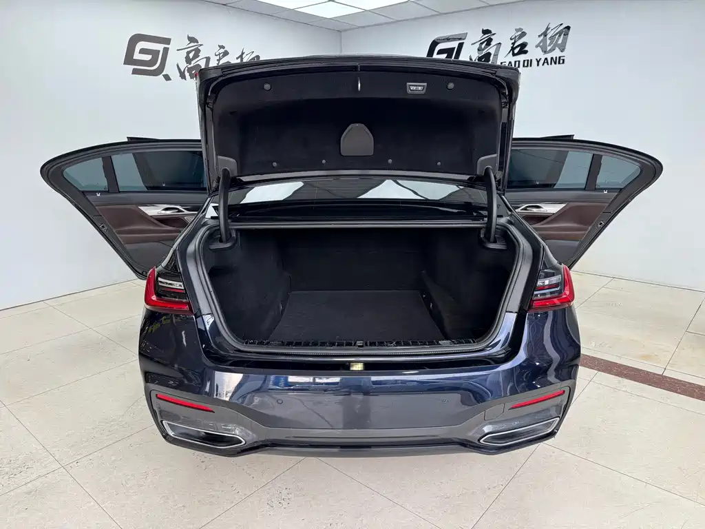 BMW 7 Series 2019 Model Facelift 730Li M Sport Package