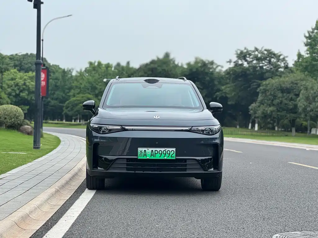 Zero跑 C16 2026 Edition Pure Electric 630 LiDAR Version 6-seater