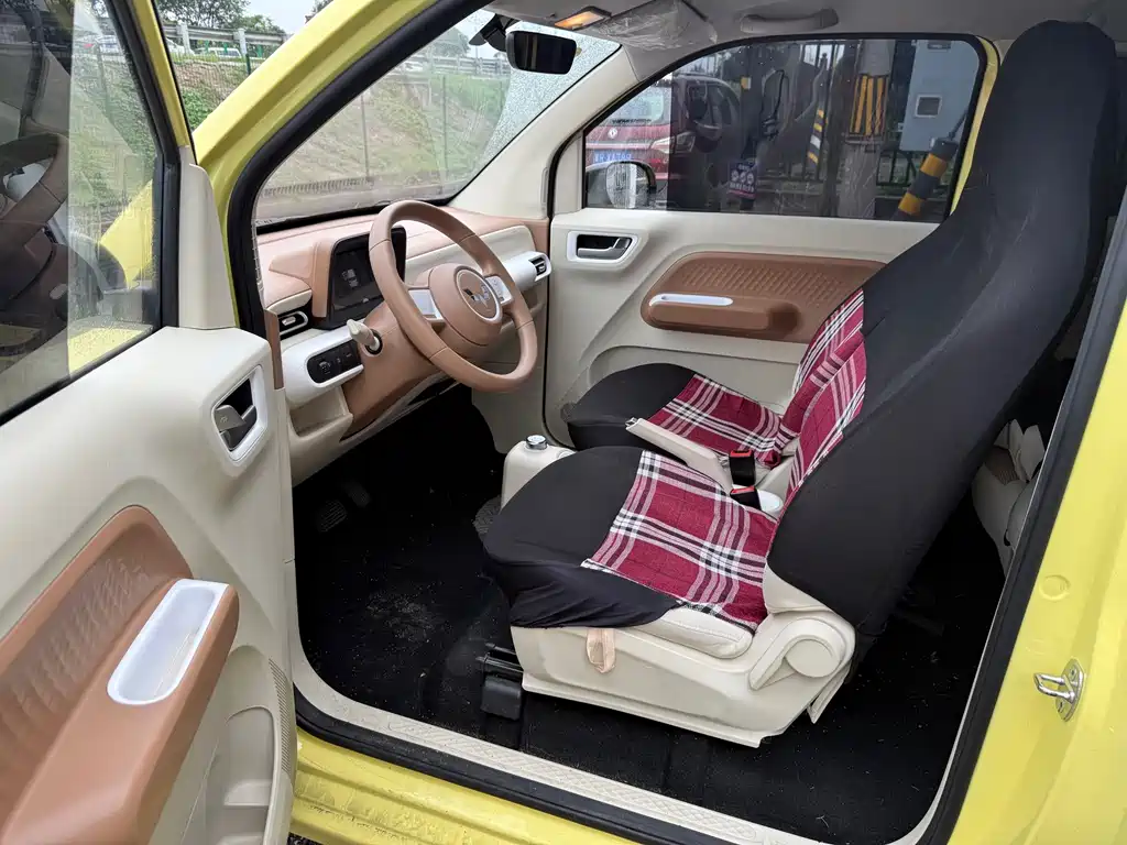 MacDonald MINIEV 2024 Model Third Generation 215km Youth Edition