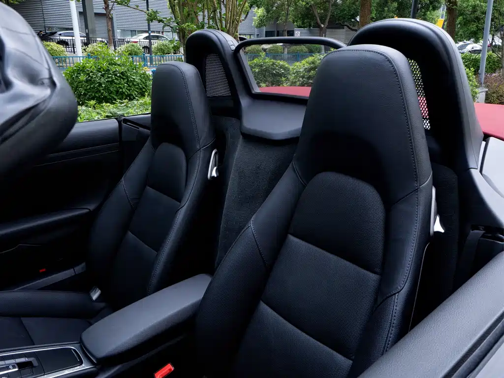 Porsche 718 Boxster 2.0T 2016 Model