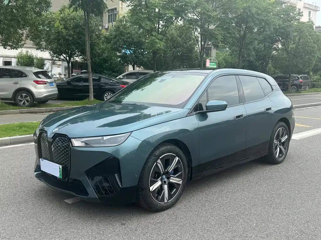 BMW iX xDrive40 2023