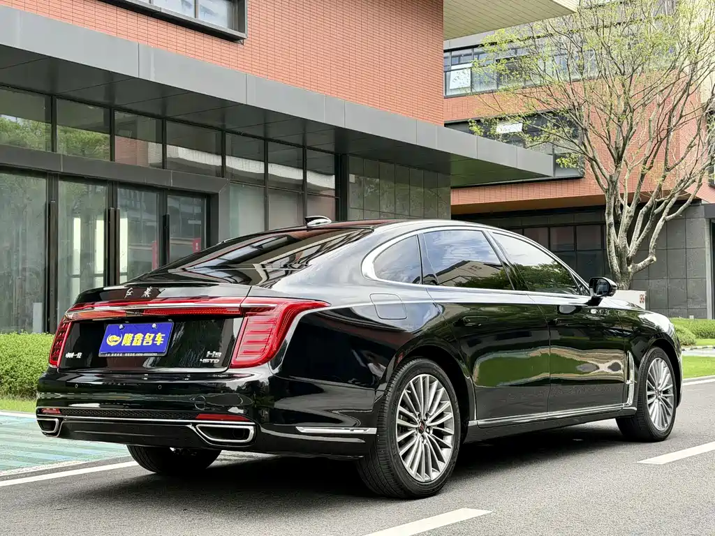 Hongqi H9 2022 Model 2.0T ZhiLian QiXiang Edition