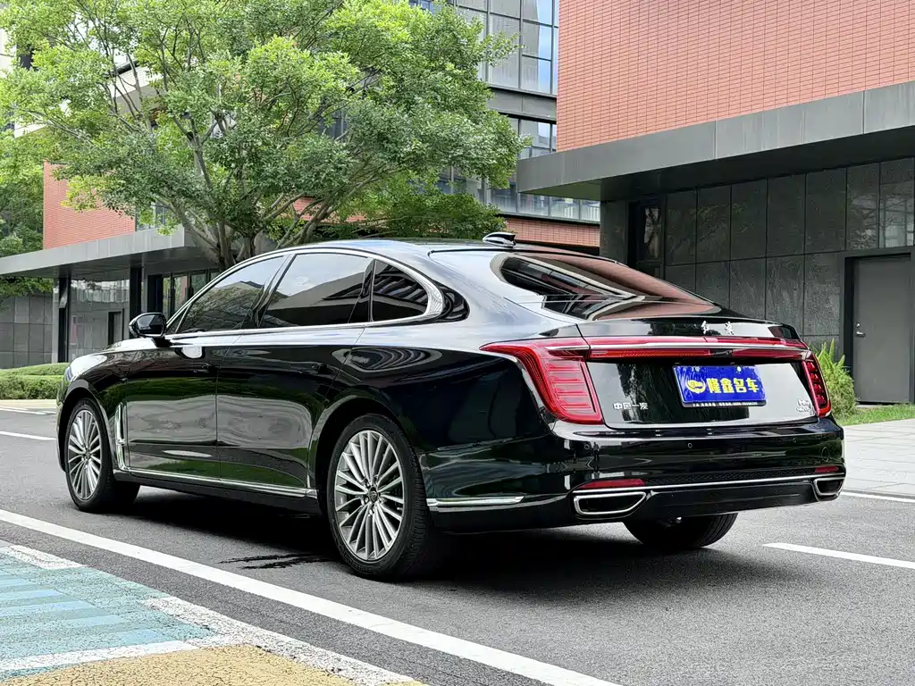 Hongqi H9 2022 Model 2.0T ZhiLian QiXiang Edition