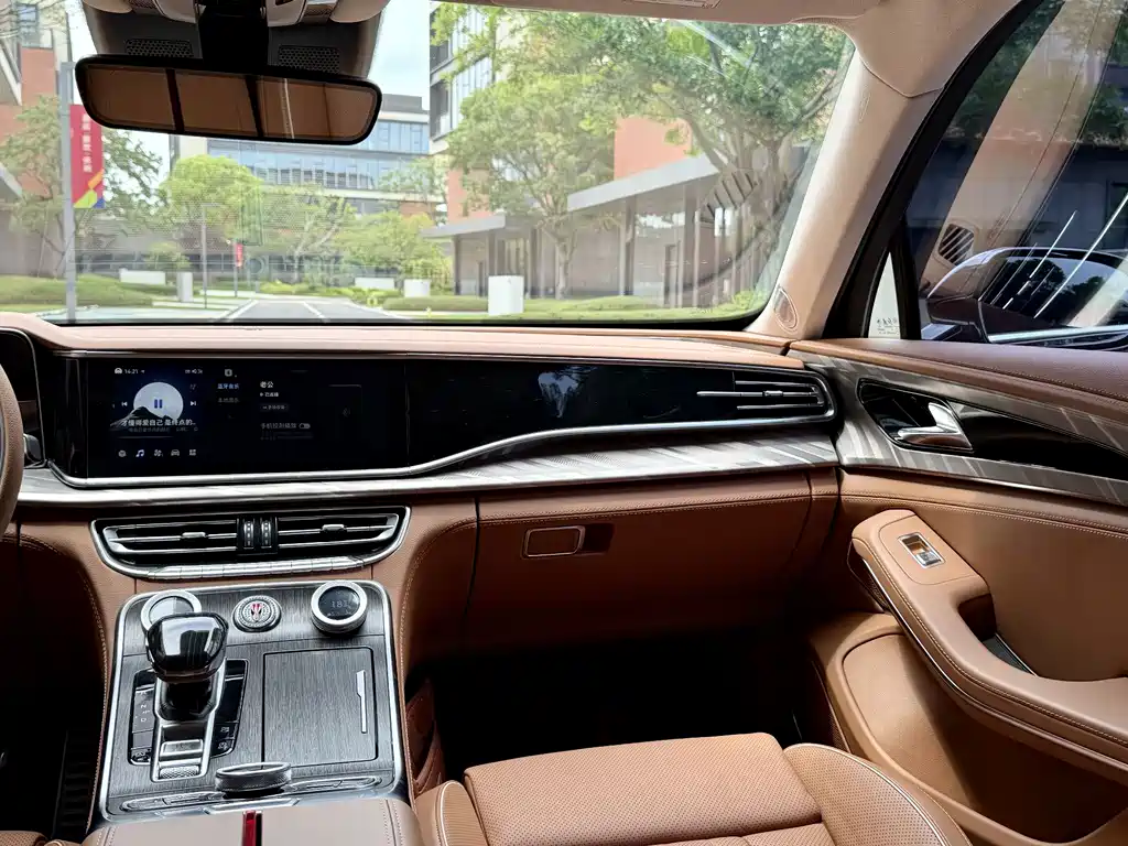 Hongqi H9 2022 Model 2.0T ZhiLian QiXiang Edition