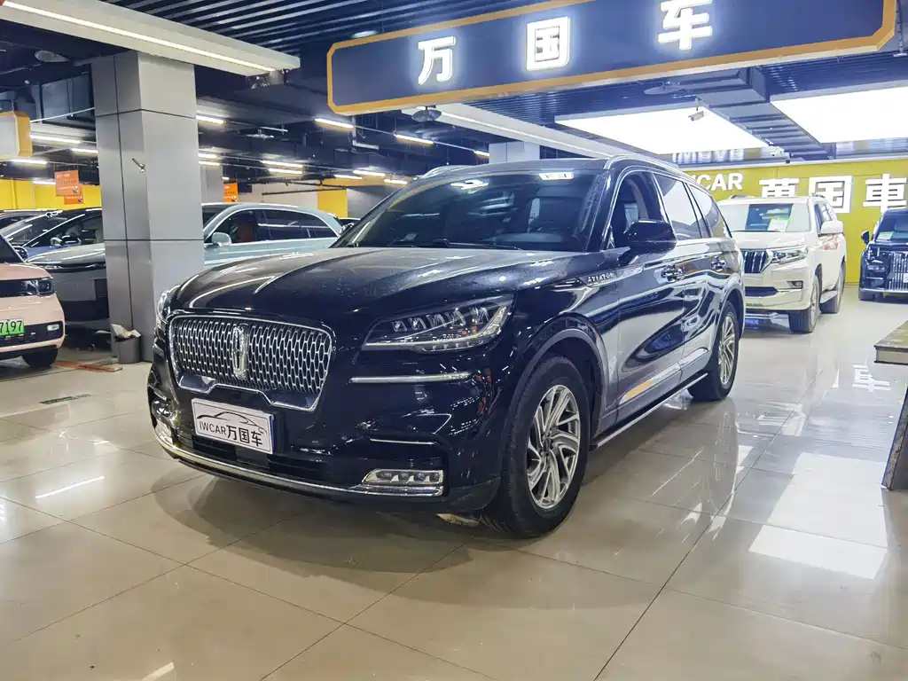 Flight 2021 3.0T V6 AWD Premium Edition