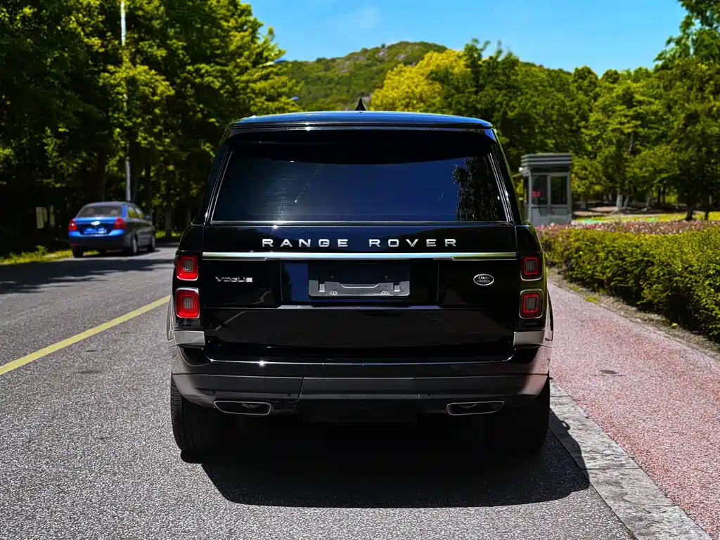 Range Rover 2021 3.0 L6 Legacy Edition