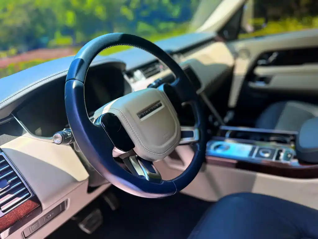 Range Rover 2021 3.0 L6 Legacy Edition