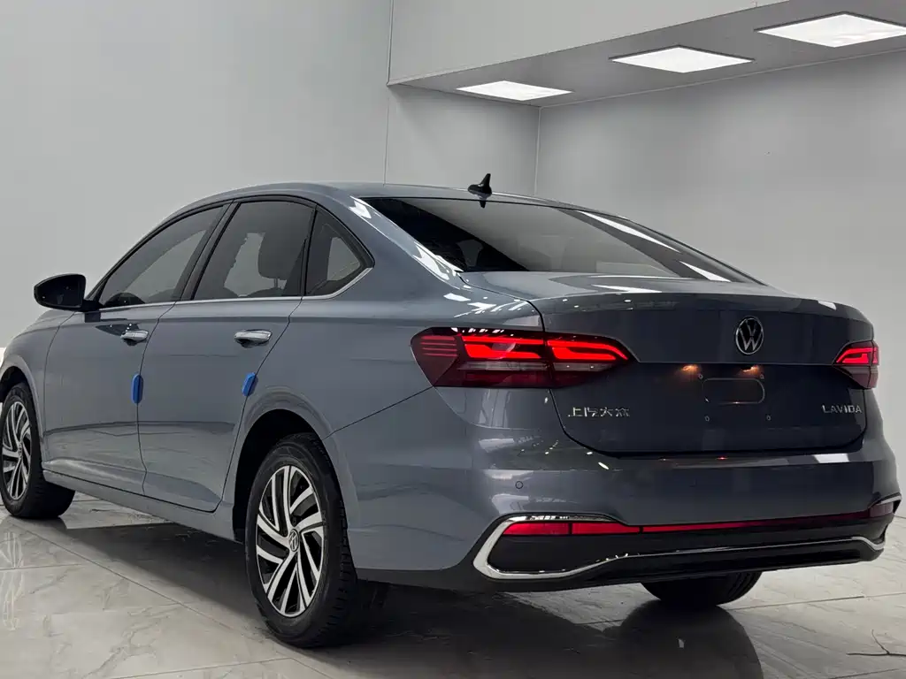 Lingyi 2023 Model 1.5L Automatic Five Million Edition