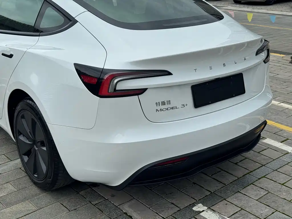 Model 3 Long Range Rear-Wheel Drive 2025 Edition