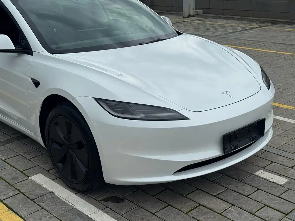 Model 3 Long Range Rear-Wheel Drive 2025 Edition