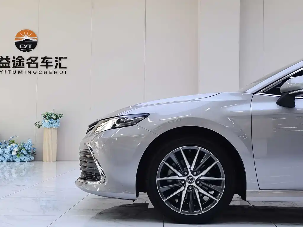 Camry 2021 2.5G Luxury Edition