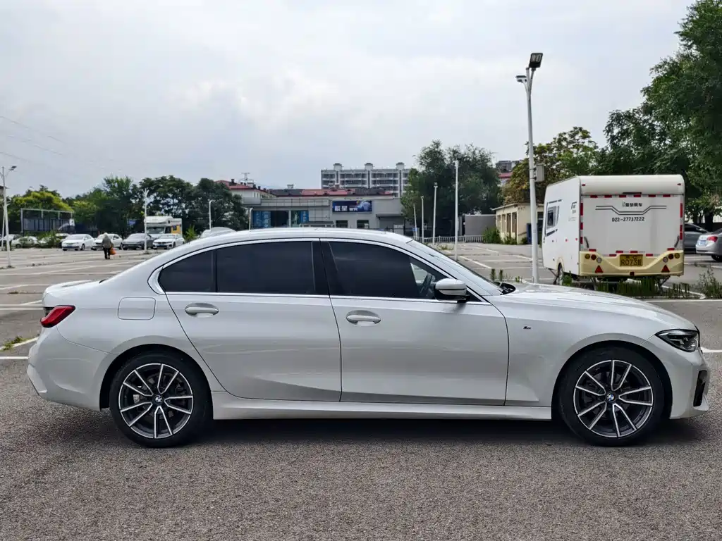 BMW 3 Series 2021 320Li M Sport Package