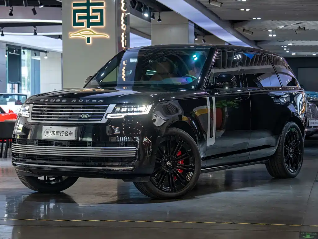 Range Rover 2025 Edition 3.0 L6 400PS Grand Extended Version