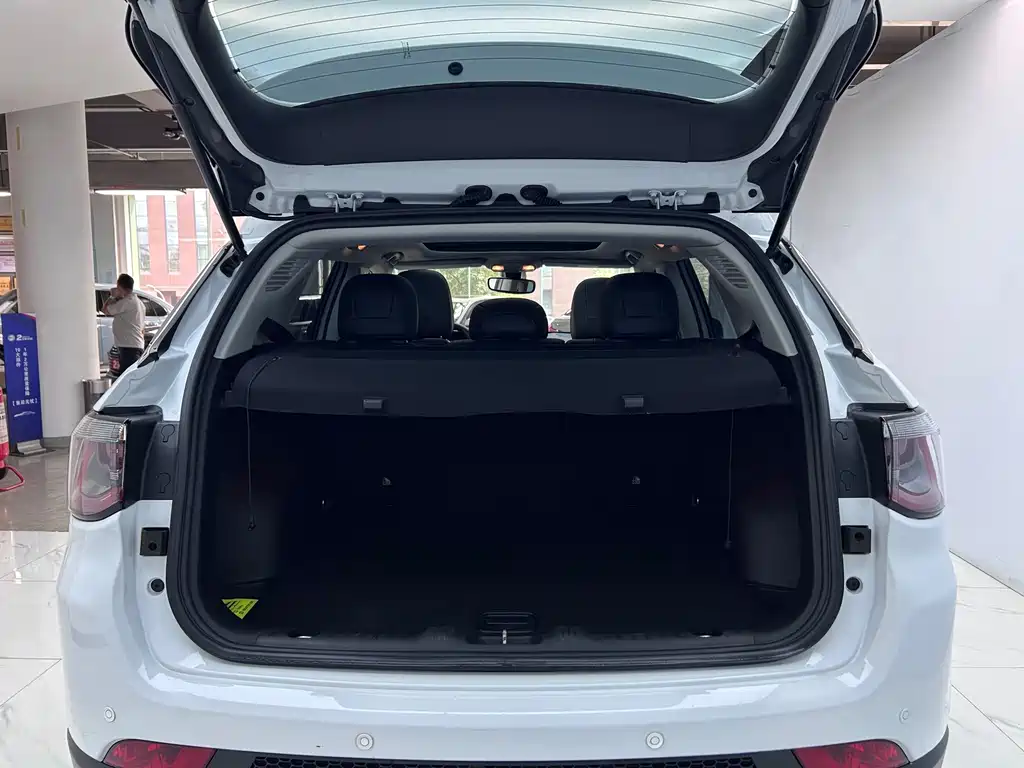 Guidance 2020 220T Automatic Leading Edition