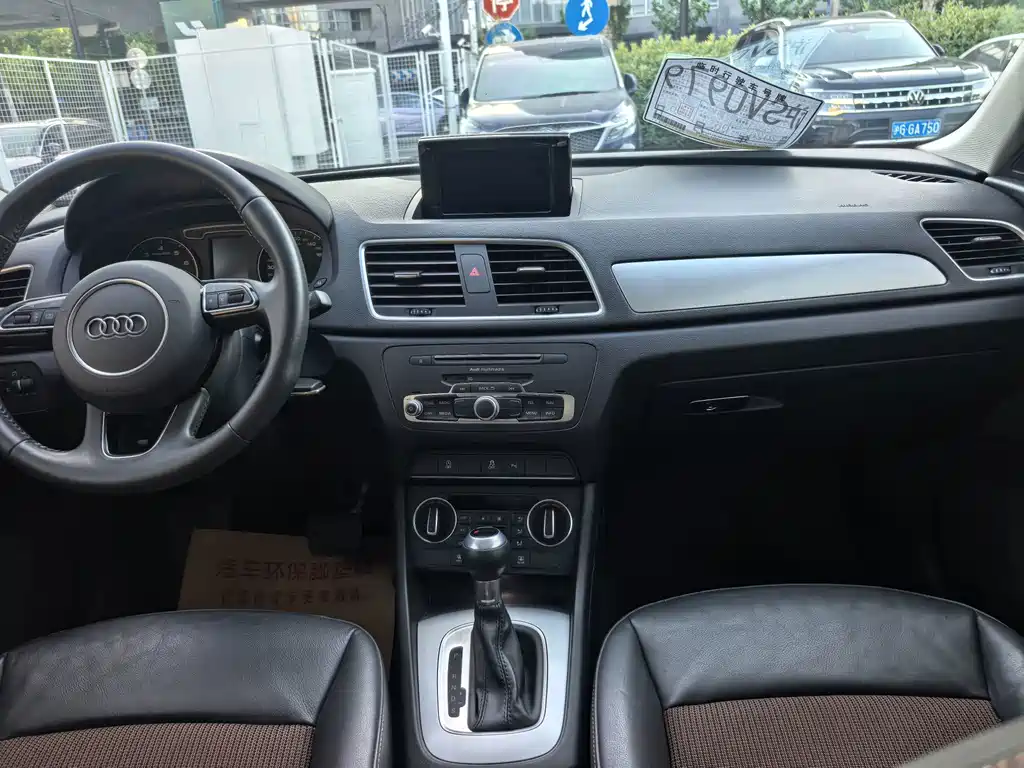 Audi Q3 2018 30th Anniversary Edition 35 TFSI Sport Line