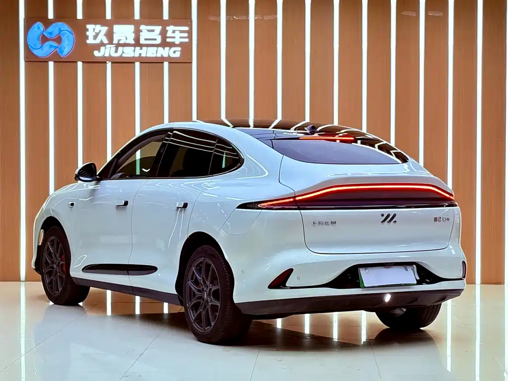 IM LS6 2023 Max Standard Edition