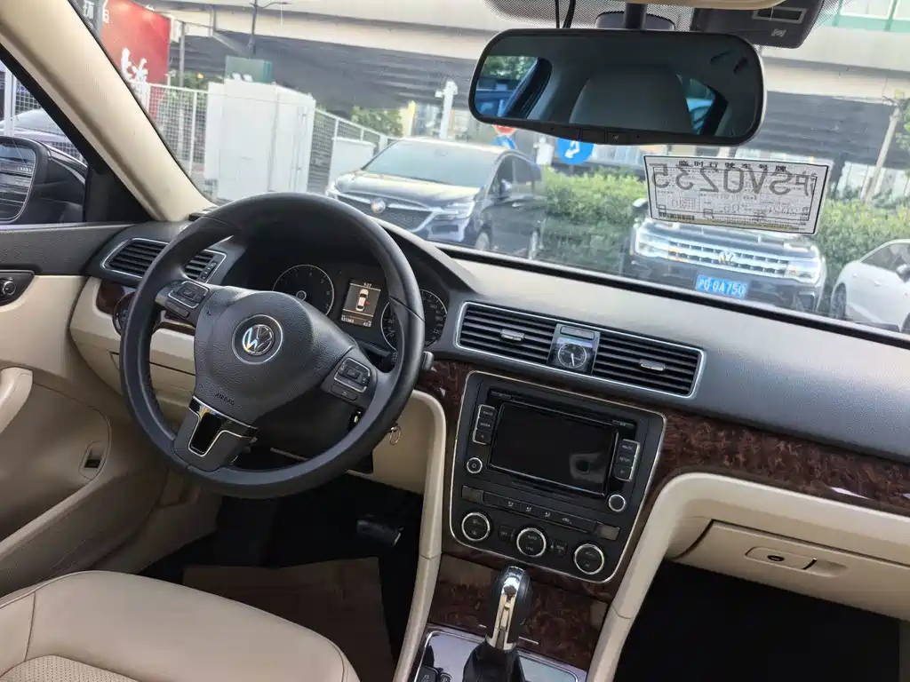 Passat 2013 1.8TSI DSG Yuzhen Edition
