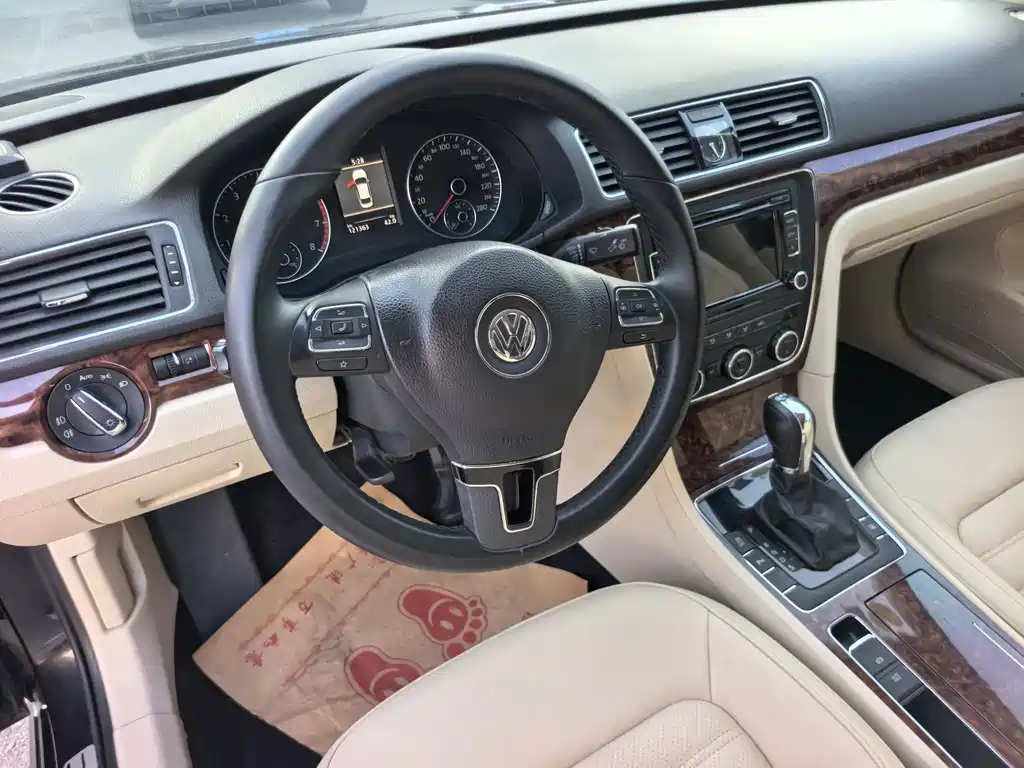 Passat 2013 1.8TSI DSG Yuzhen Edition
