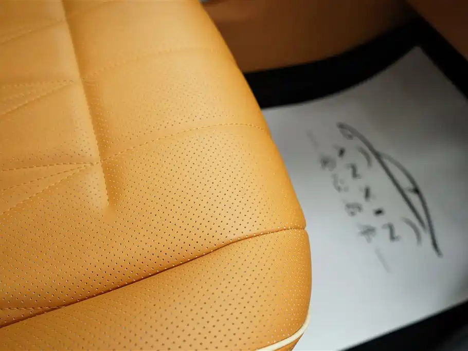 eπ008 2025 636Ultra LikeYi Edition 5-seat
