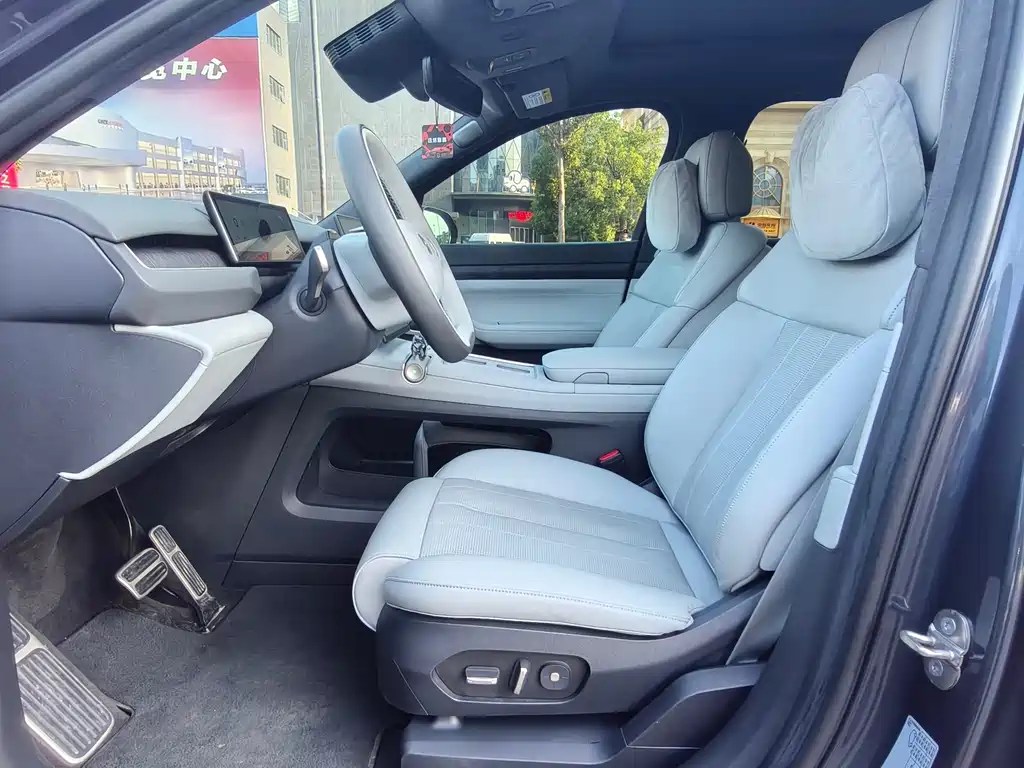 NIO ES8 2024 Edition Executive Version