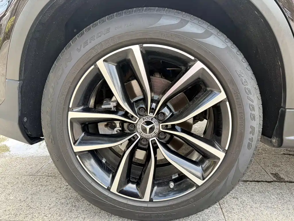 Mercedes GLC 2021 260 L 4MATIC Dynamic Edition