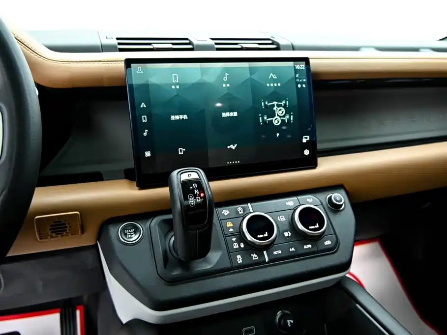 Land Rover Defender 2024 110 3.0T P400 X-DYNAMIC HSE