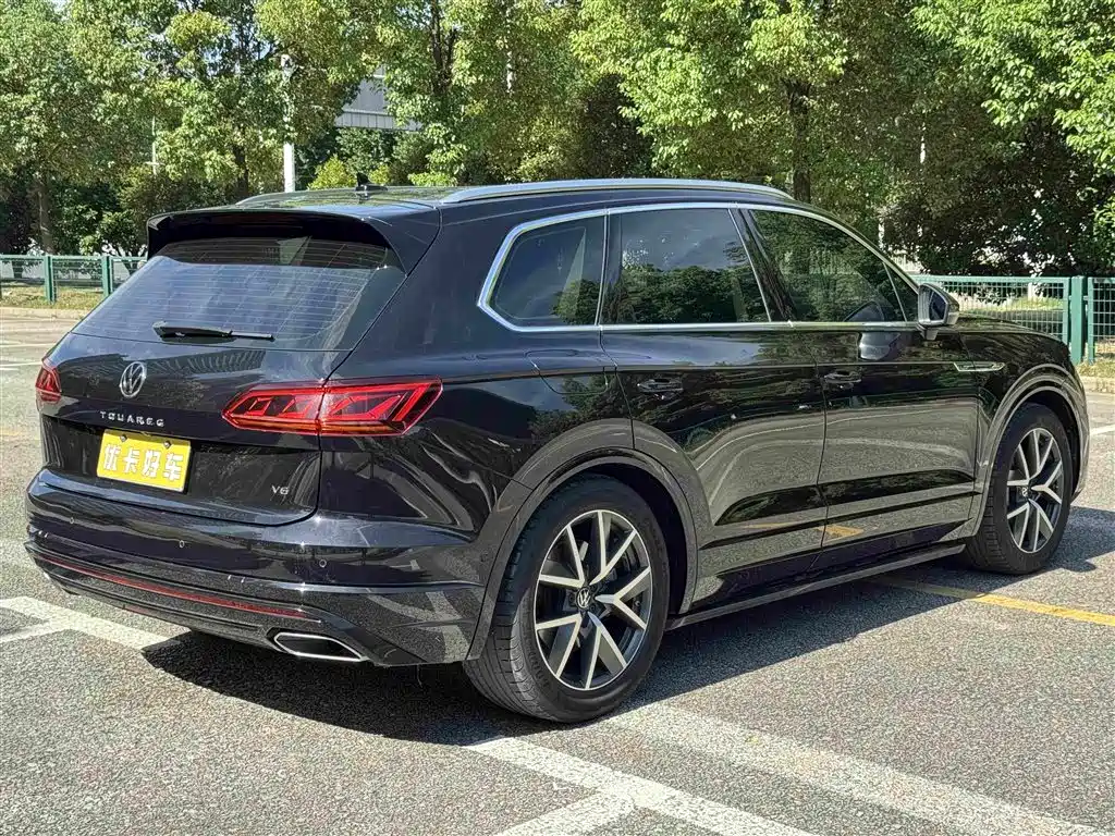 Touareg 2021 3.0 TSI Rishang Edition Classic Sport Package
