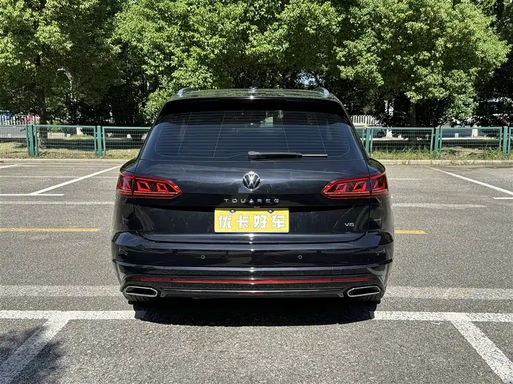 Touareg 2021 3.0 TSI Rishang Edition Classic Sport Package