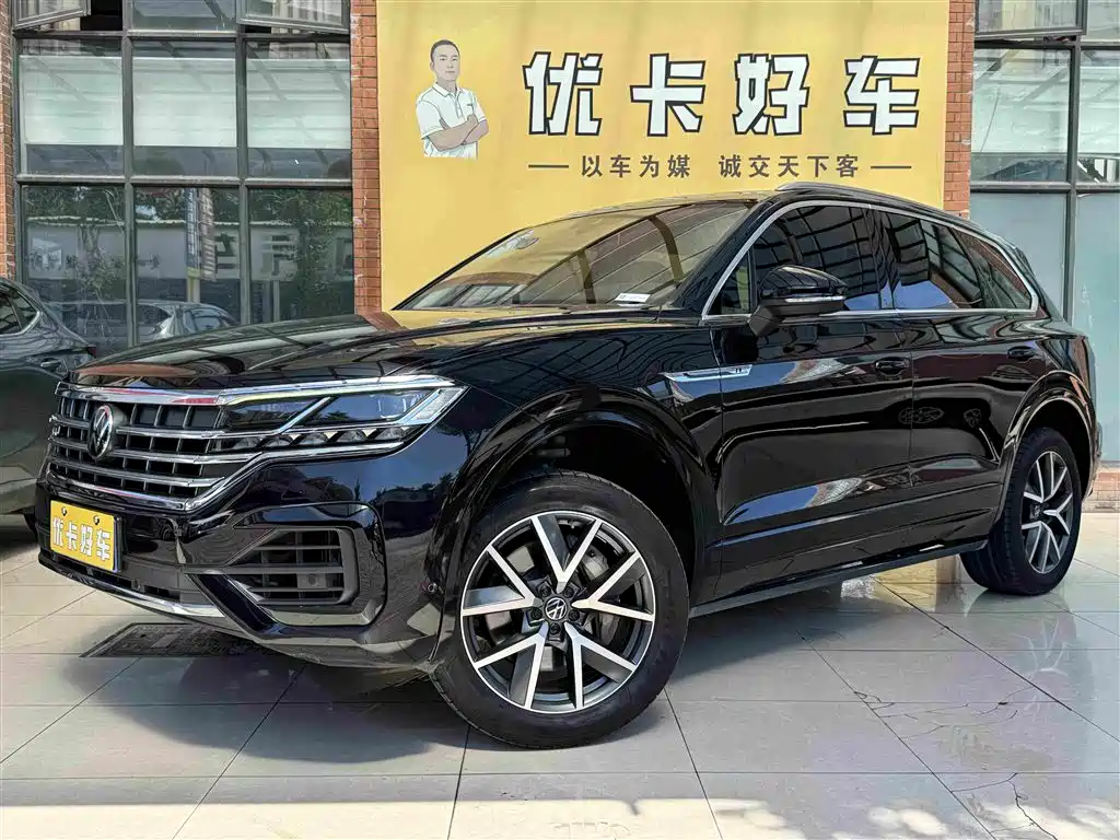 Touareg 2021 3.0 TSI Rishang Edition Classic Sport Package