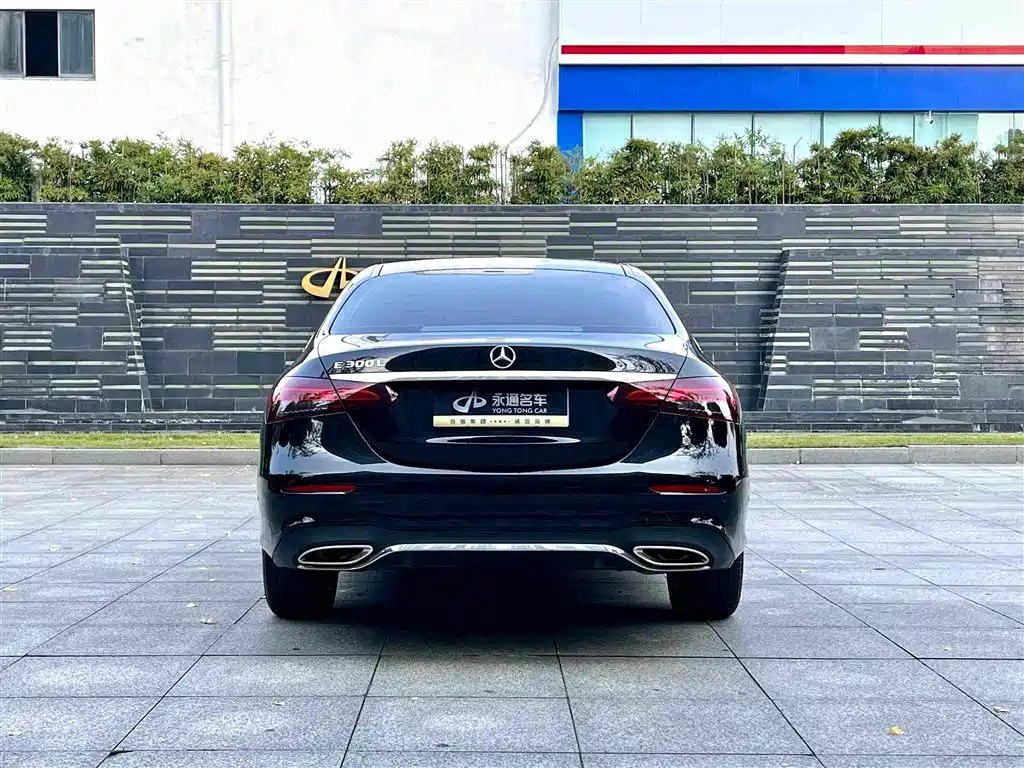 Mercedes-Benz E-Class 2022 Facelift E 300 L Sporty and Stylish Edition