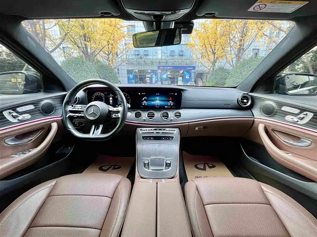 Mercedes-Benz E-Class 2022 Facelift E 300 L Sporty and Stylish Edition