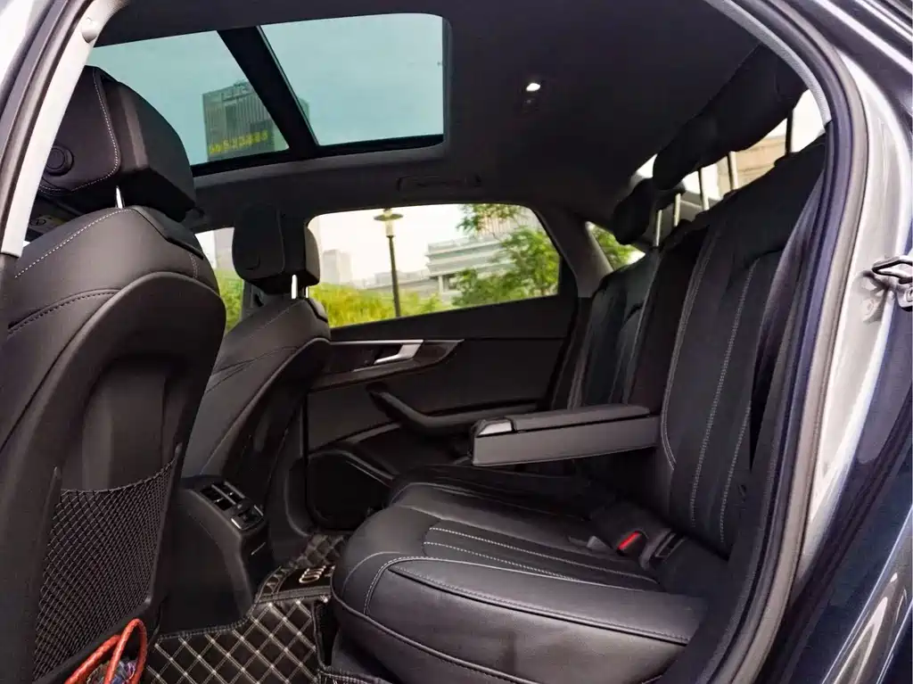 Audi A4L 2020 40 TFSI quattro Luxury Dynamic Edition