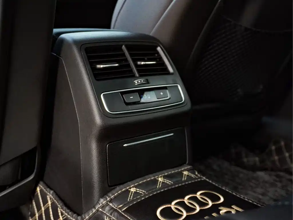 Audi A4L 2020 40 TFSI quattro Luxury Dynamic Edition