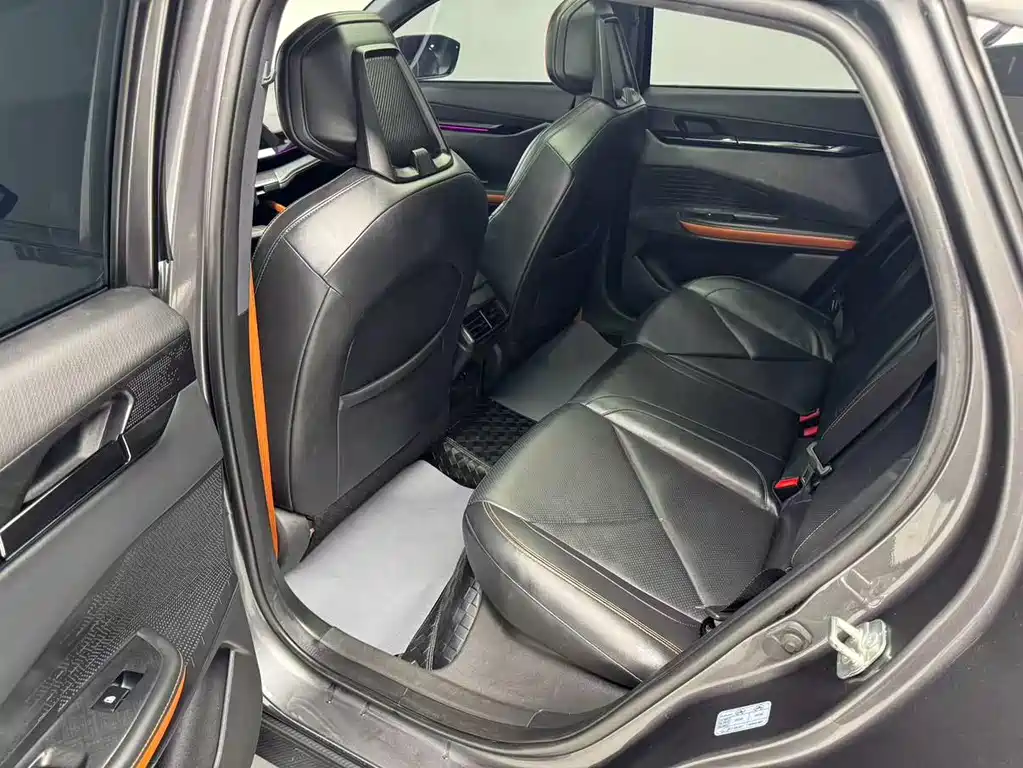 Changan UNI-V 2022 Model 1.5T Prestige Edition