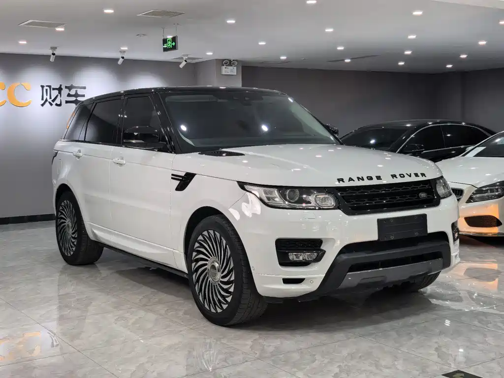 Range Rover Sport 2017 3.0 SC V6 Momentum Edition DYNAMIC
