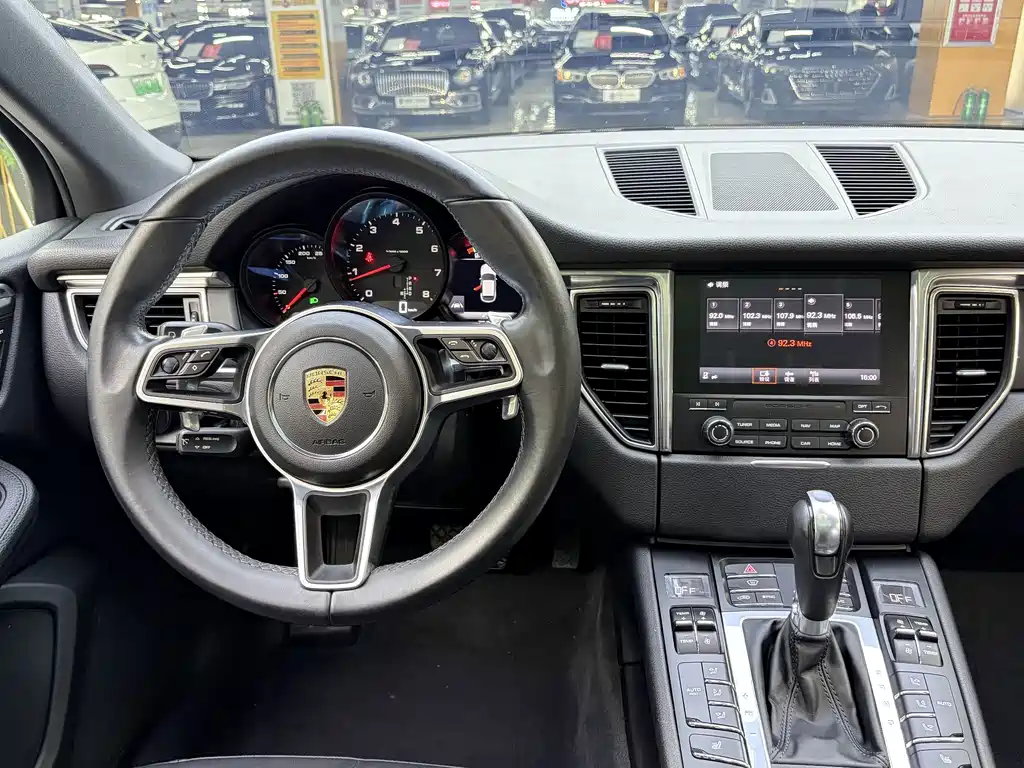 Macan 2.0T 2017款