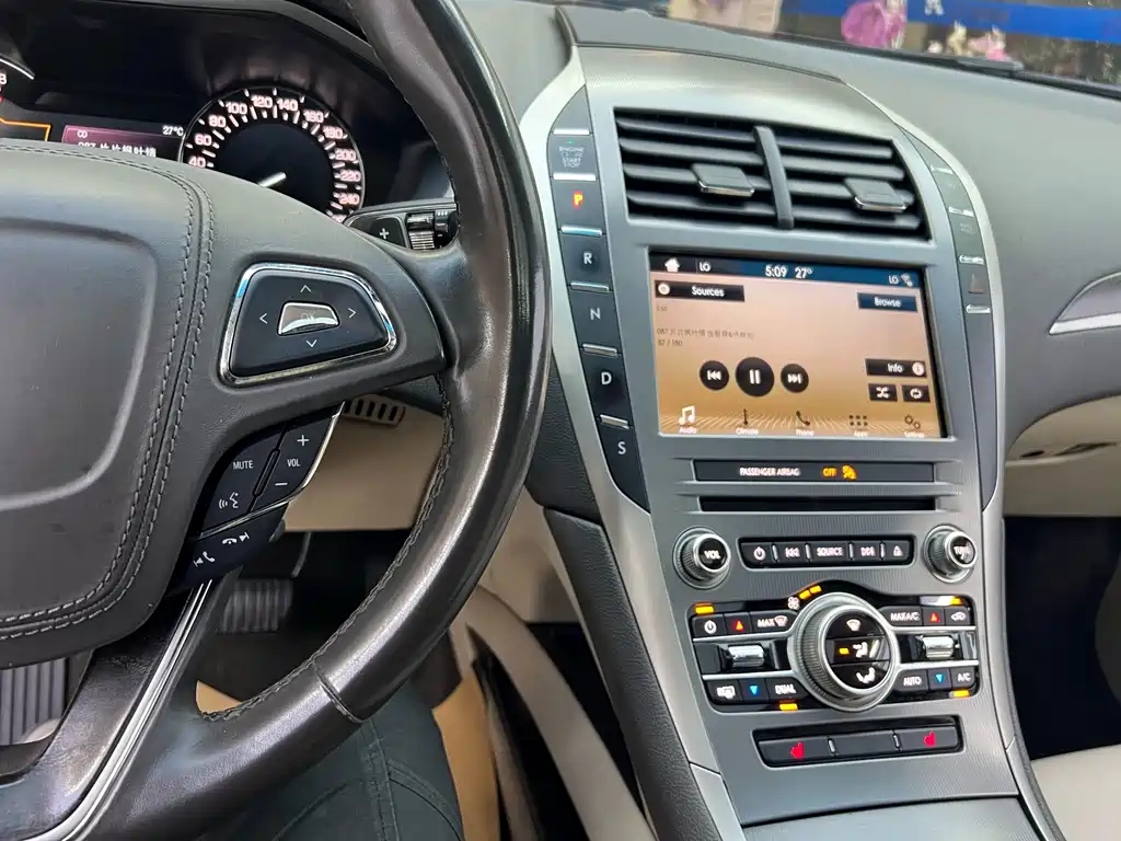 Lincoln MKZ 2018 2.0T Grand Touring Edition